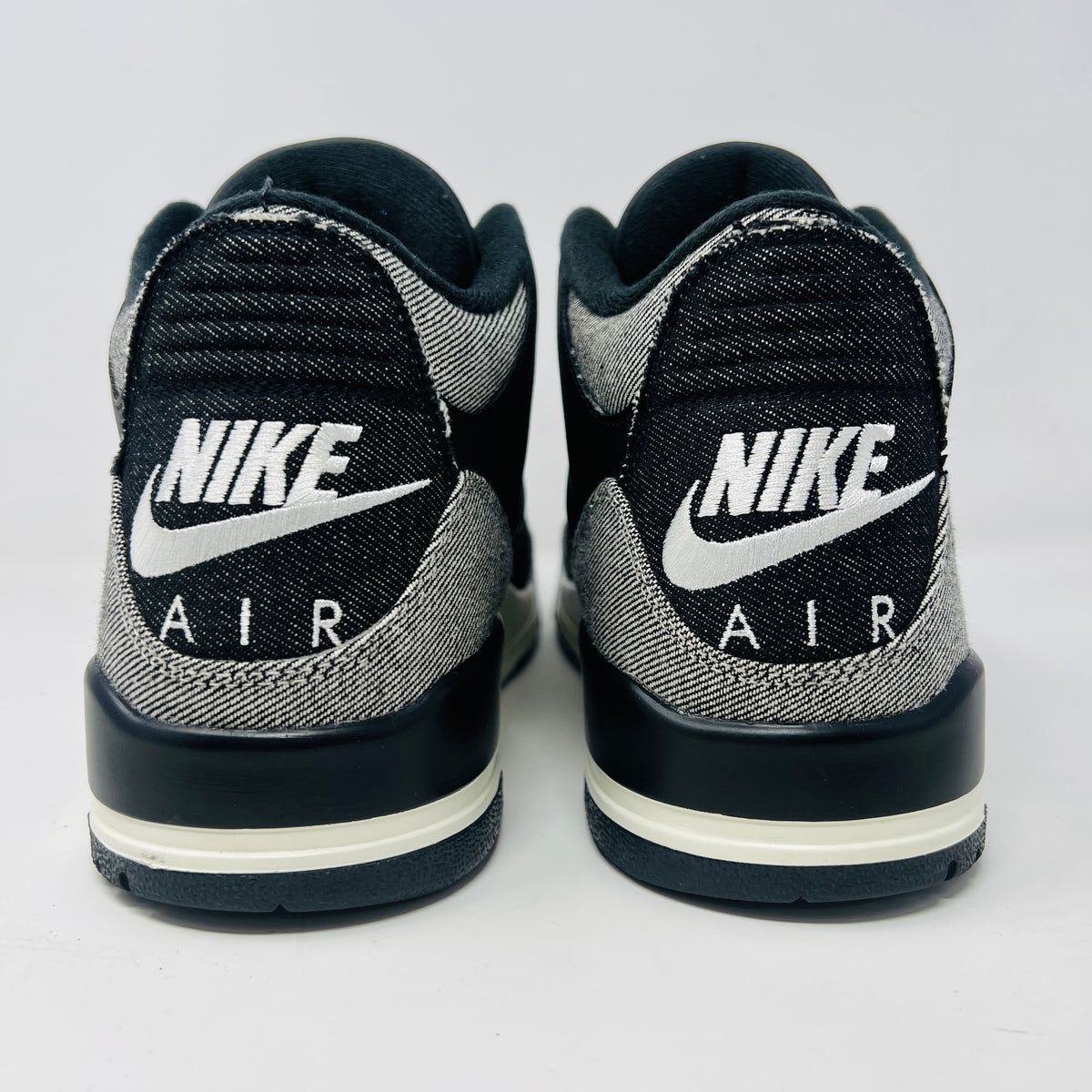 Jordan 3 Retro Levi’s Black