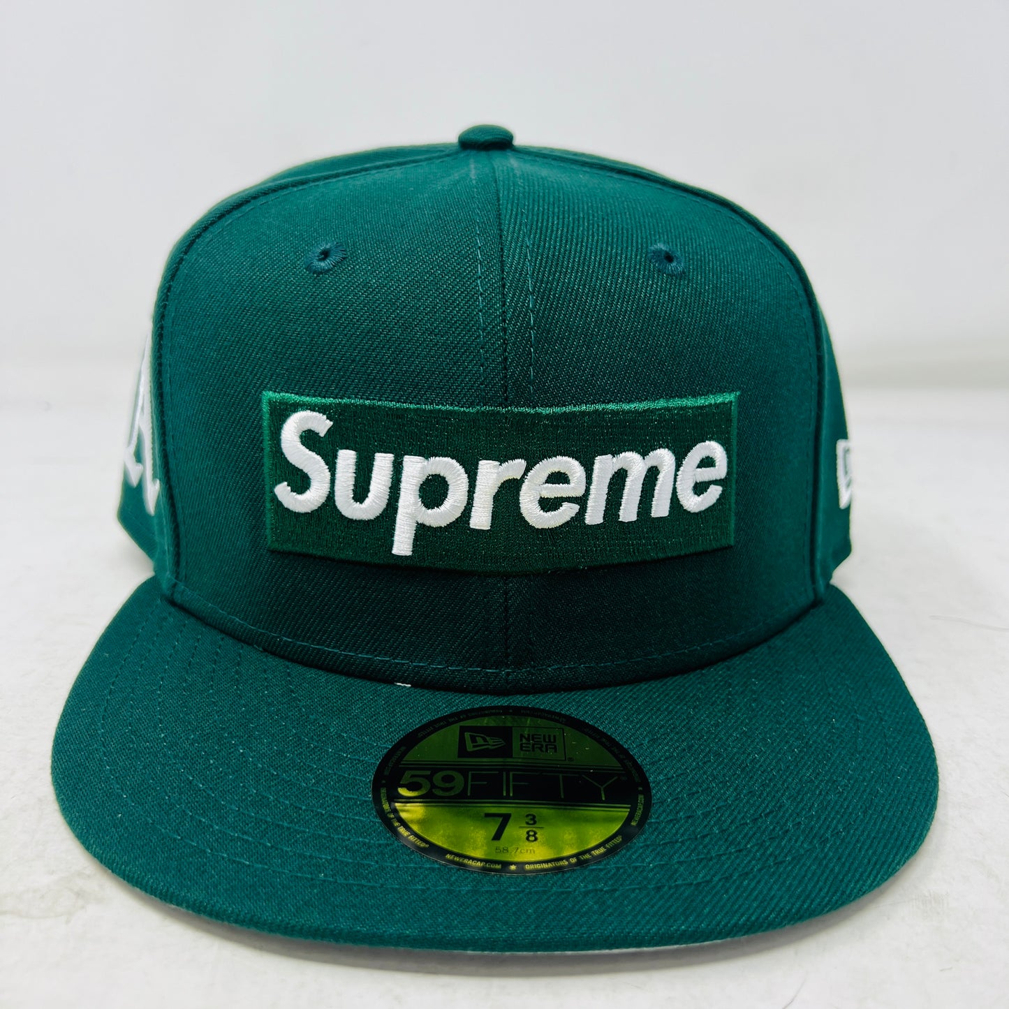 Supreme MLB Teams Box Logo New Era 59Fifty Cap Green