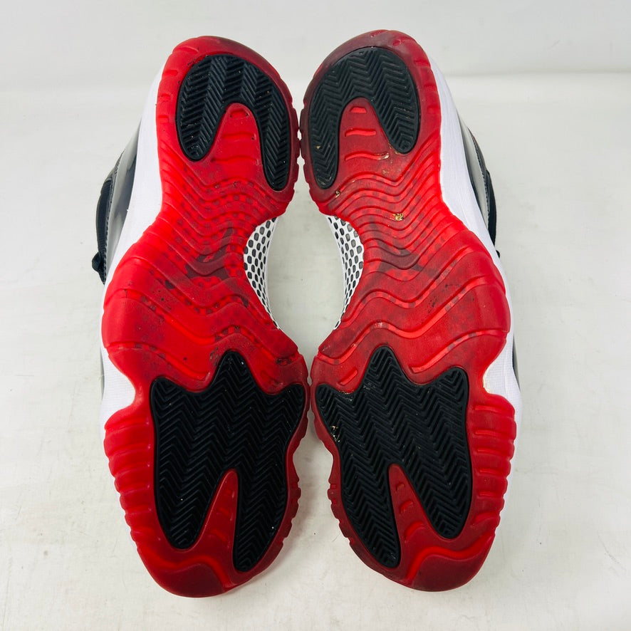 Jordan 11 Retro Playoffs Bred (2019)