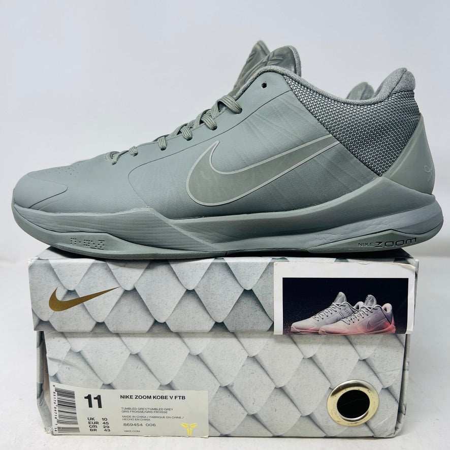 Nike Kobe 5 Black Mamba Collection Fade to Black sneakers 2016 with clean uppers and good box condition