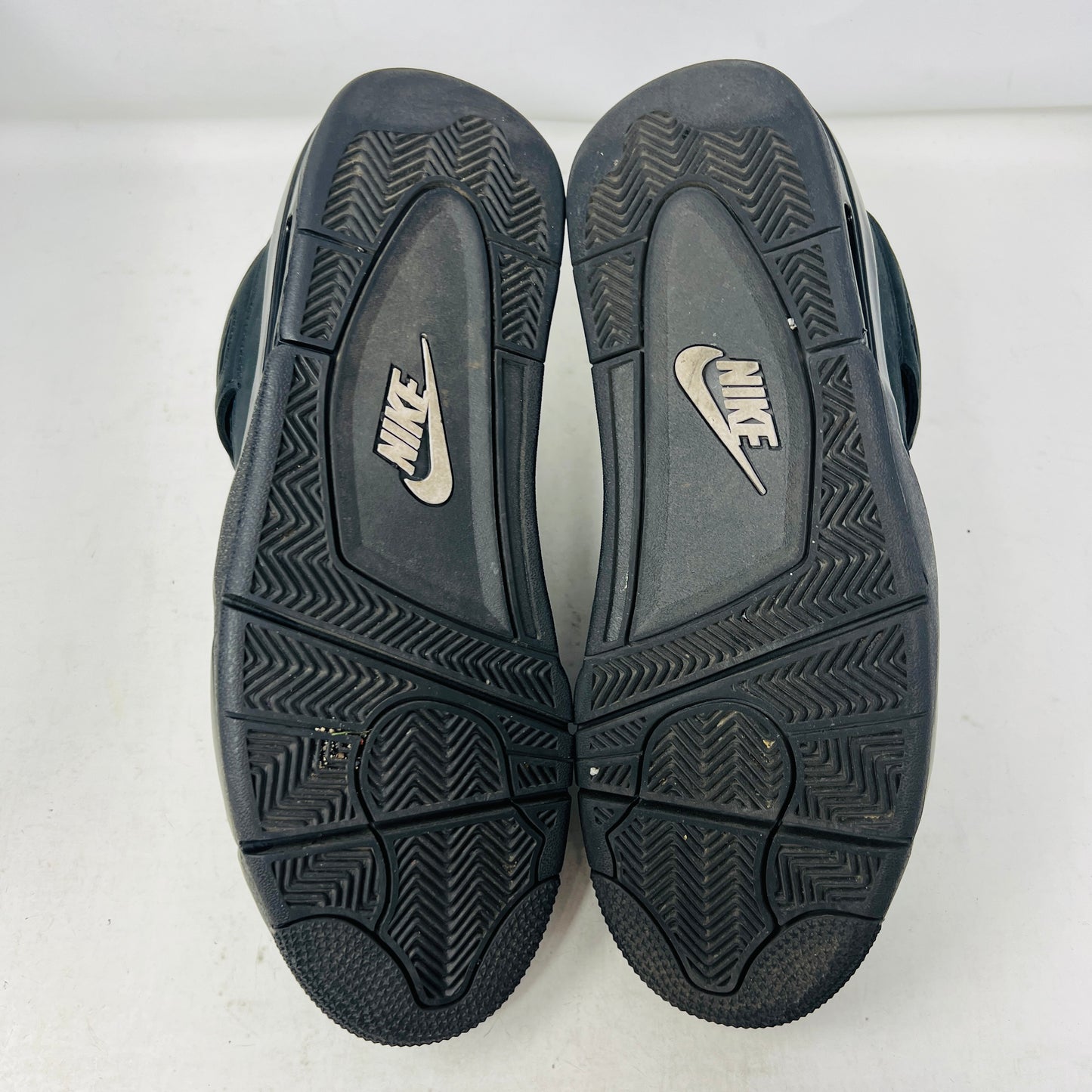 Jordan 4 Retro Black Cat (2025)