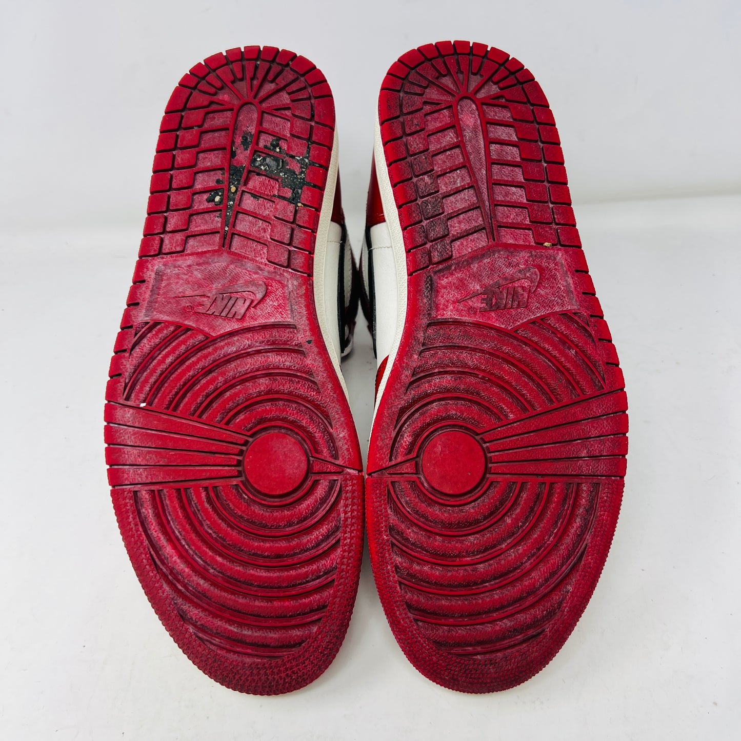 Jordan 1 Retro High OG Chicago Lost and Found
