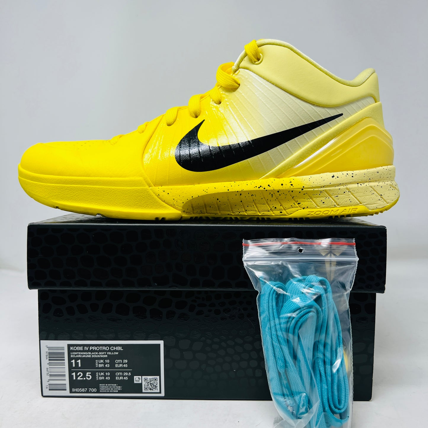 Nike Kobe 4 Protro CHBL