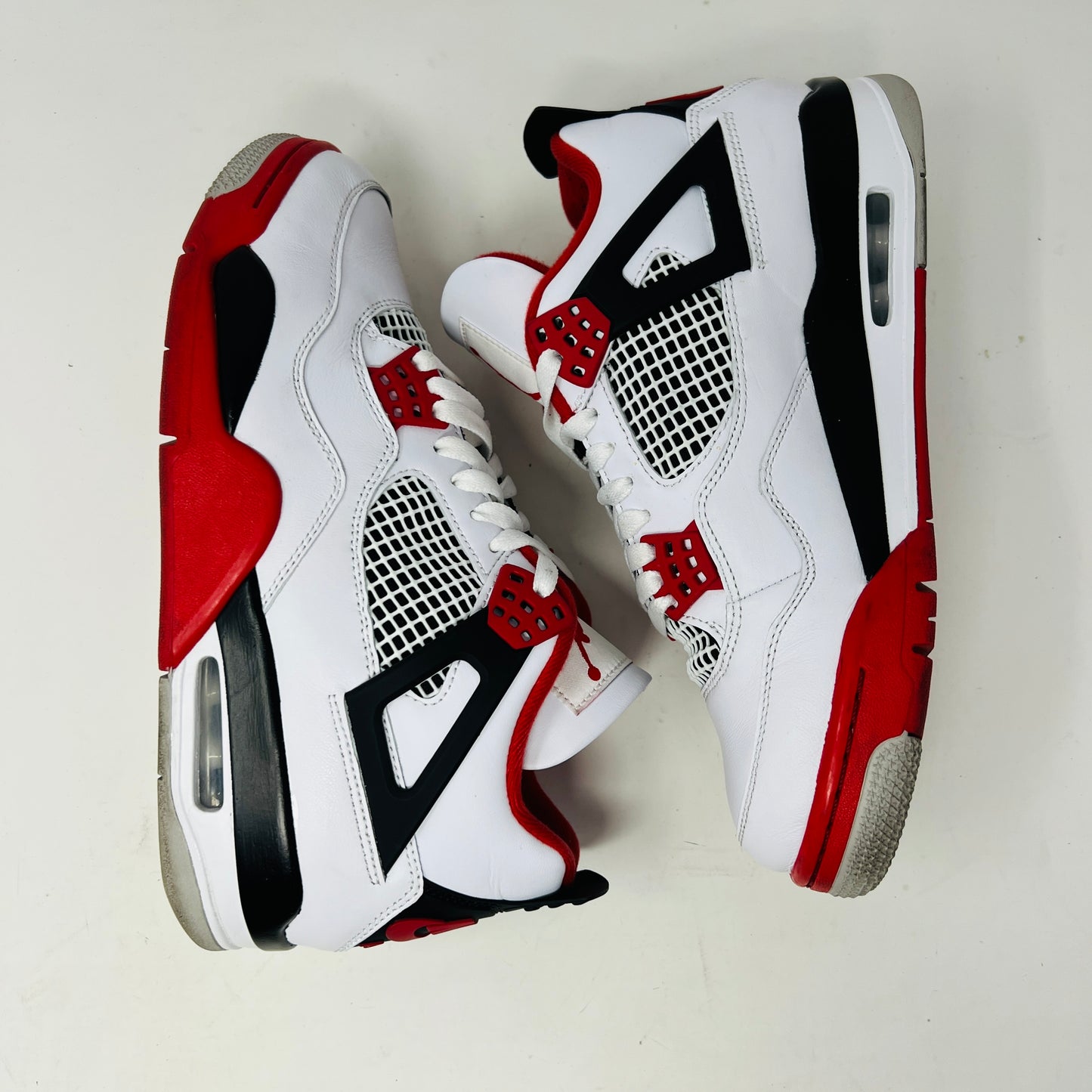 Jordan 4 Retro Fire Red (2020)
