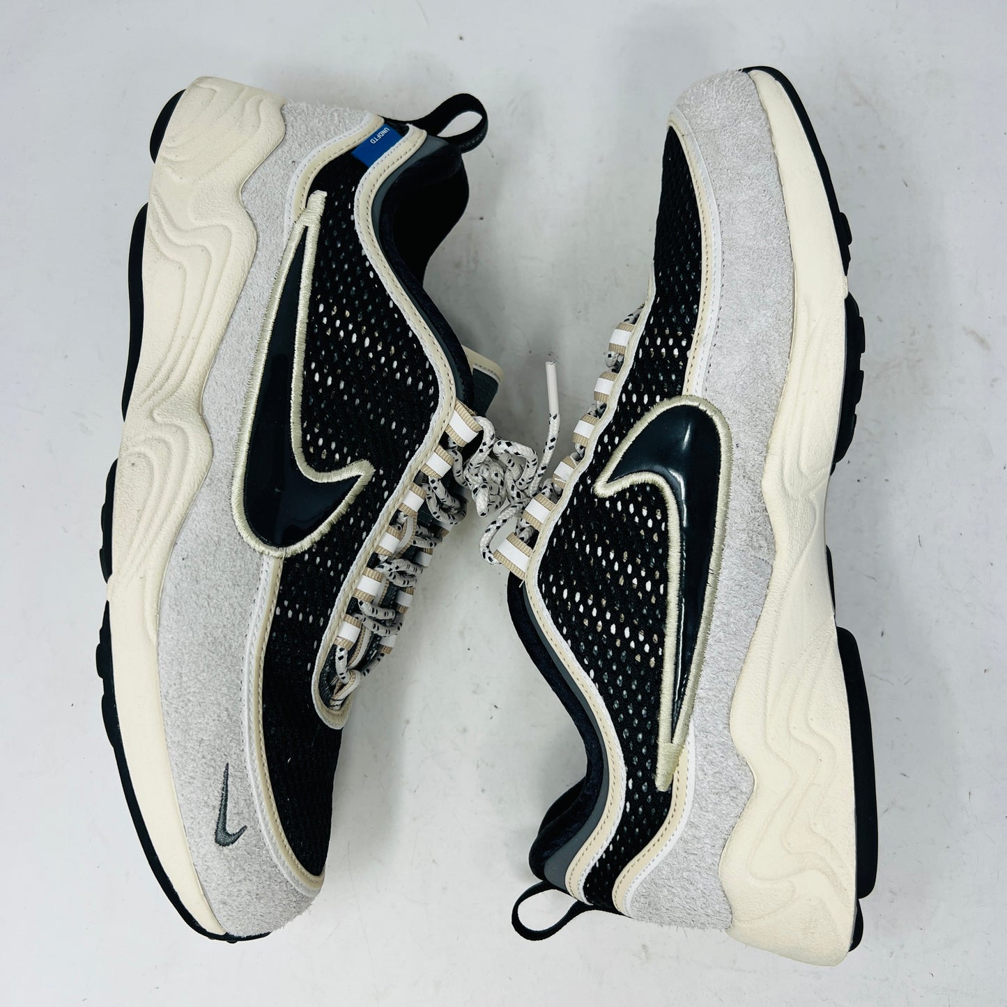 Nike Air Zoom Spiridon Undefeated Phantom