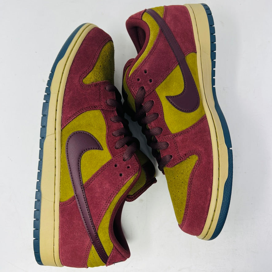 Nike SB Dunk Low Dark Team Red Olive Flak