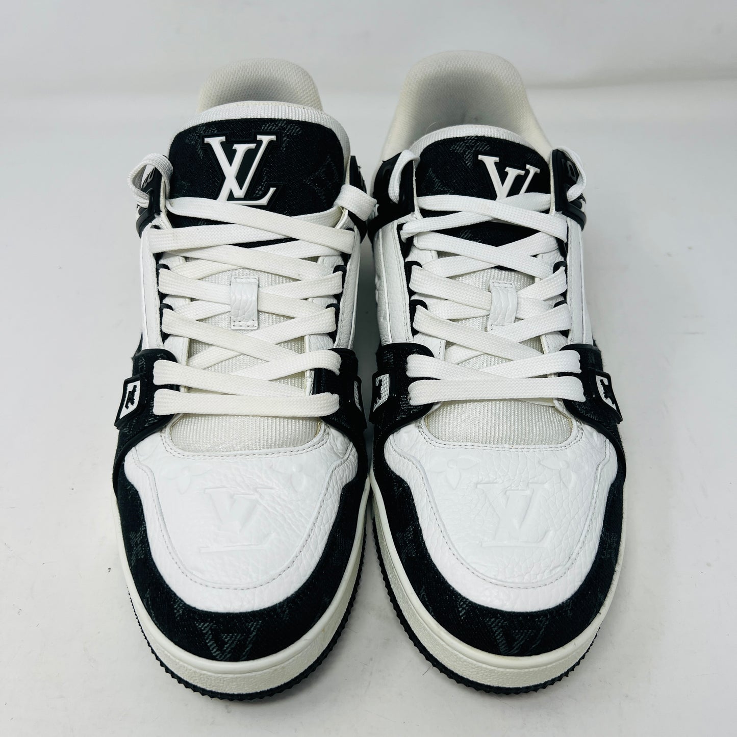 Louis Vuitton LV Trainer White Black