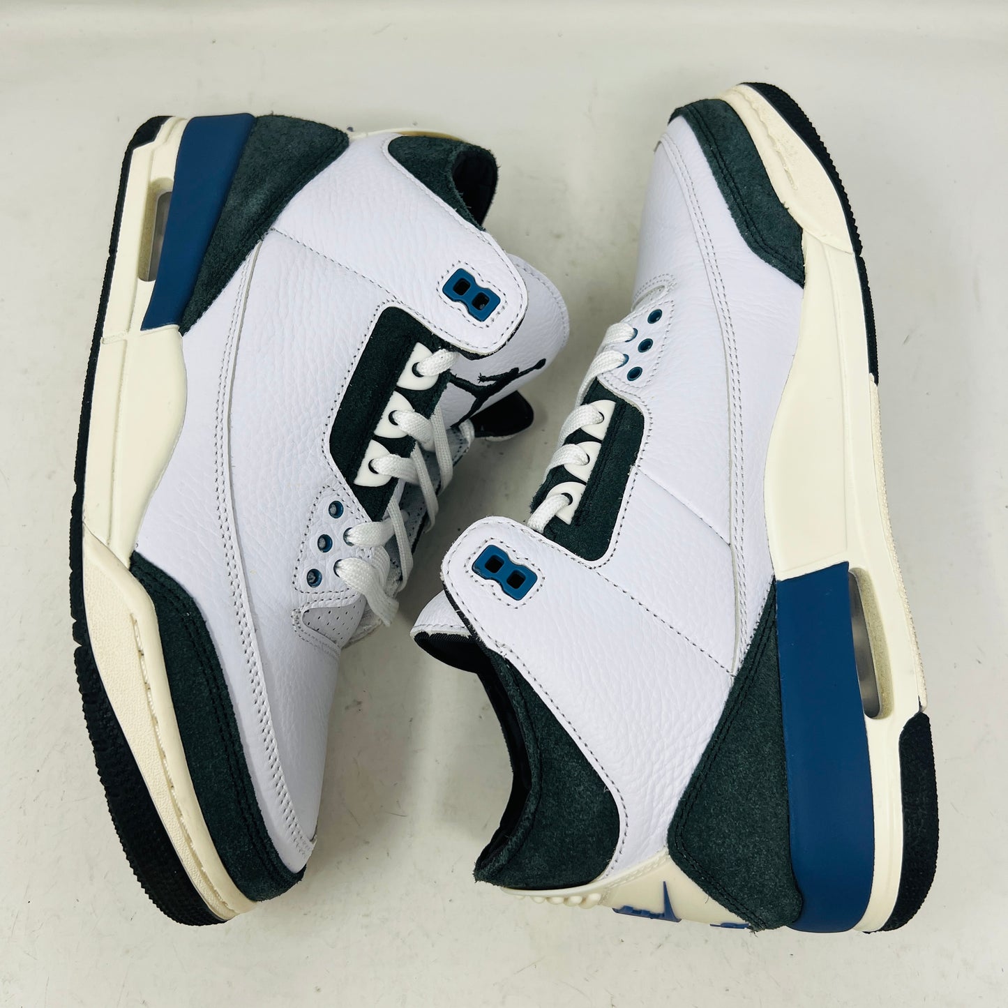 Jordan 3 Retro OG SP A Ma Maniére Diffused Blue