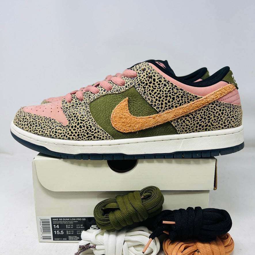 Nike SB Dunk Low Arts-Rec sneakers with clean uppers, general wear, extra laces, and good box condition 2025