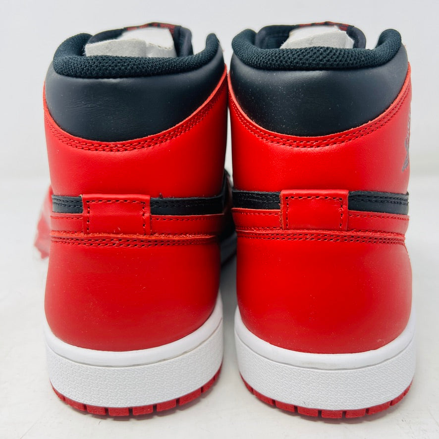 Jordan 1 Retro Bred (2013)