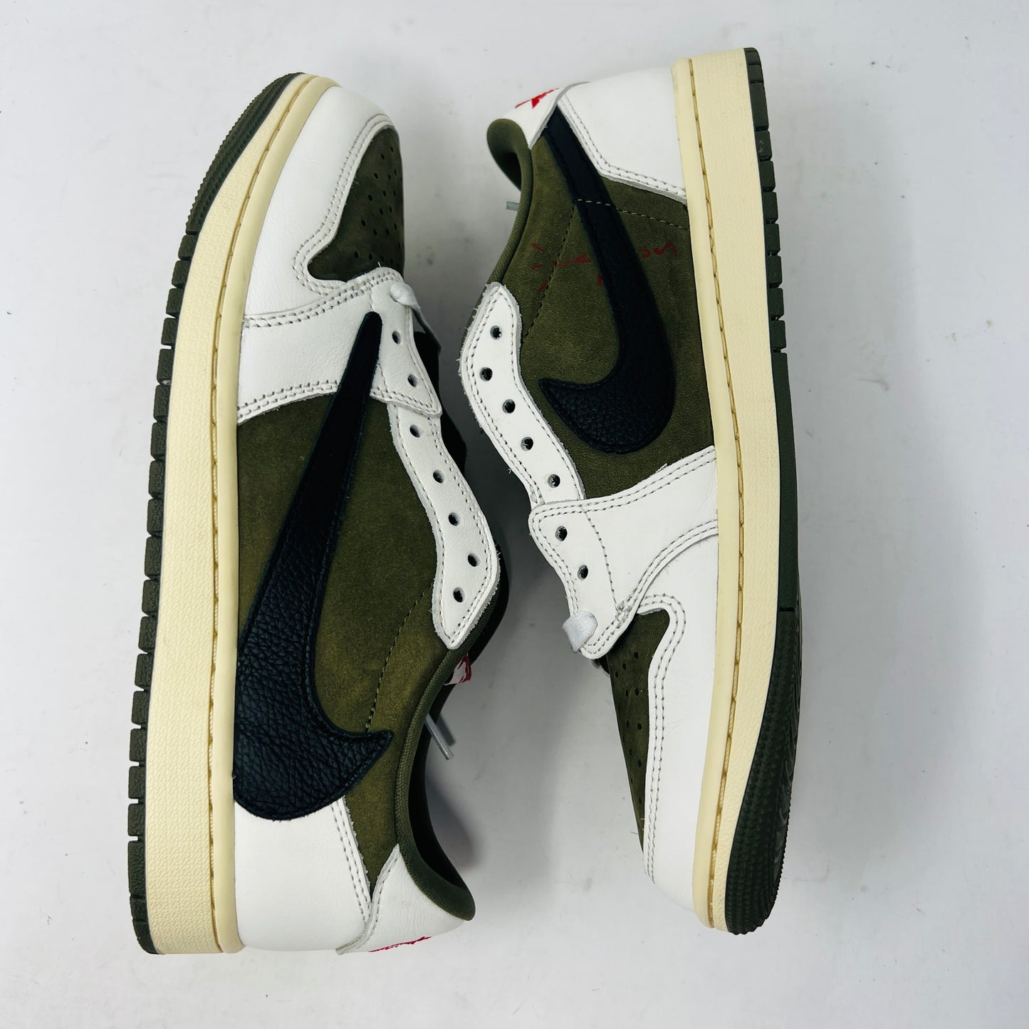 Jordan 1 Retro Low OG SP Travis Scott Medium Olive