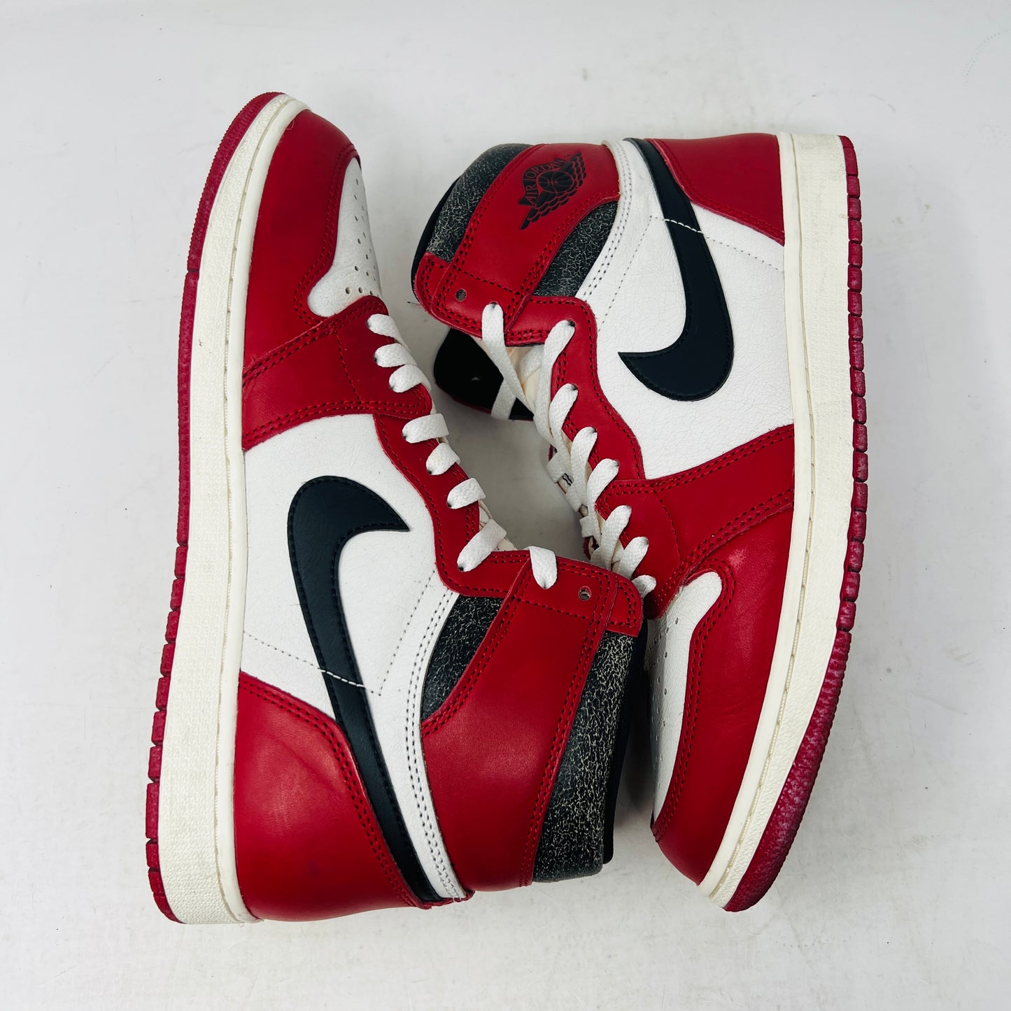 Jordan 1 Retro High OG Chicago Lost and Found