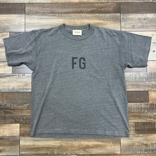 Fear of God FG logo T-shirt in grey, size S, preowned condition.