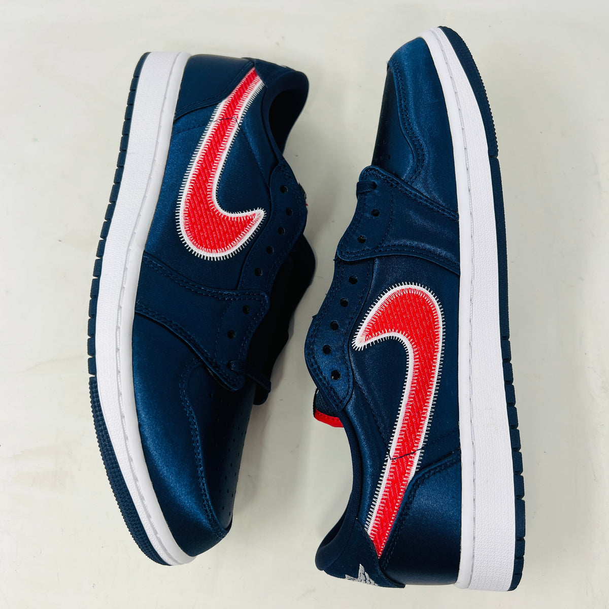 Jordan 1 Retro Low OG Howard University Bison