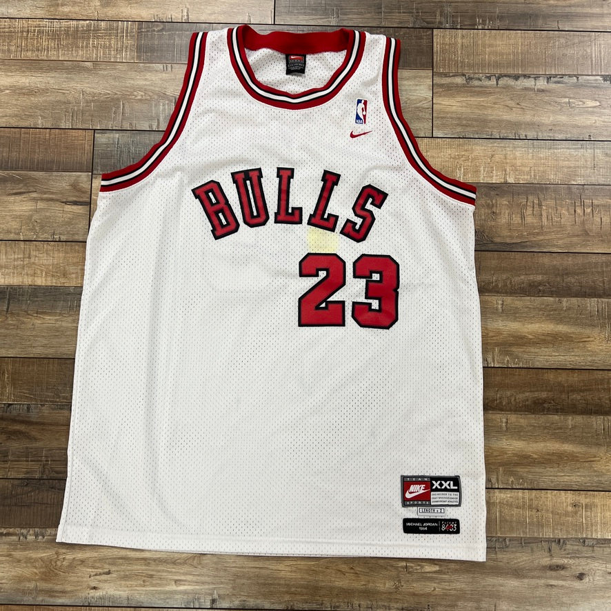 Vintage Nike Chicago Bulls Michael Jordan Jersey