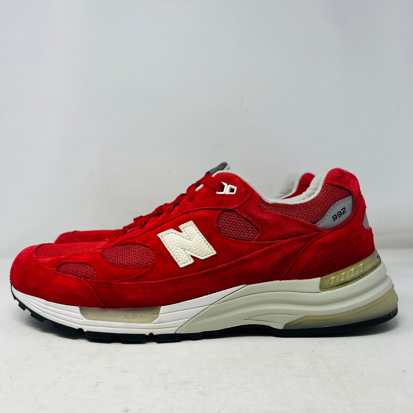 New Balance 992 Kith Kithmas Red