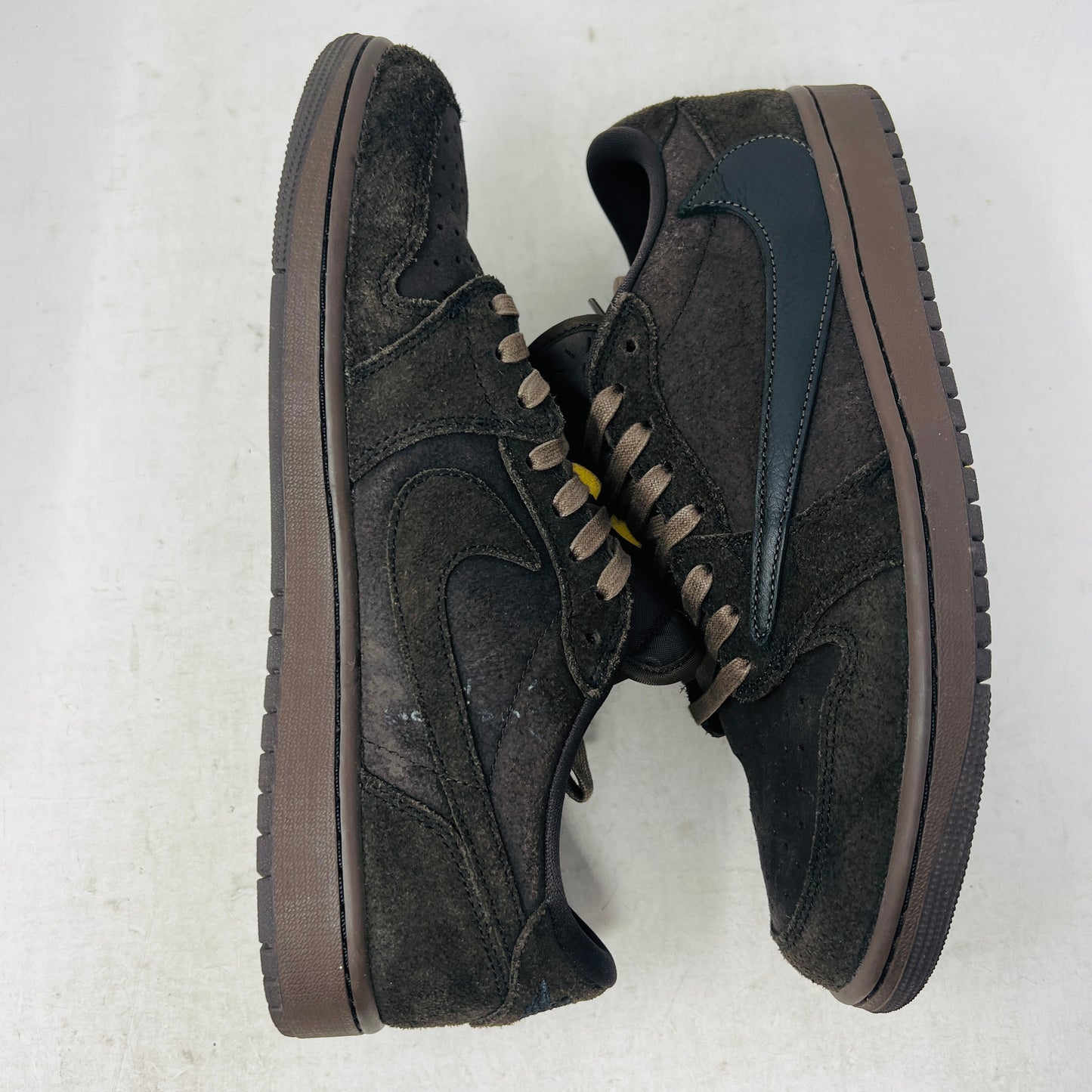 Jordan 1 Retro Low OG SP Travis Scott Velvet Brown