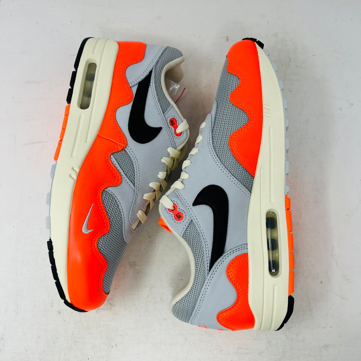 Nike Air Max 1 Patta Waves Hyper Crimson Pure Platinum
