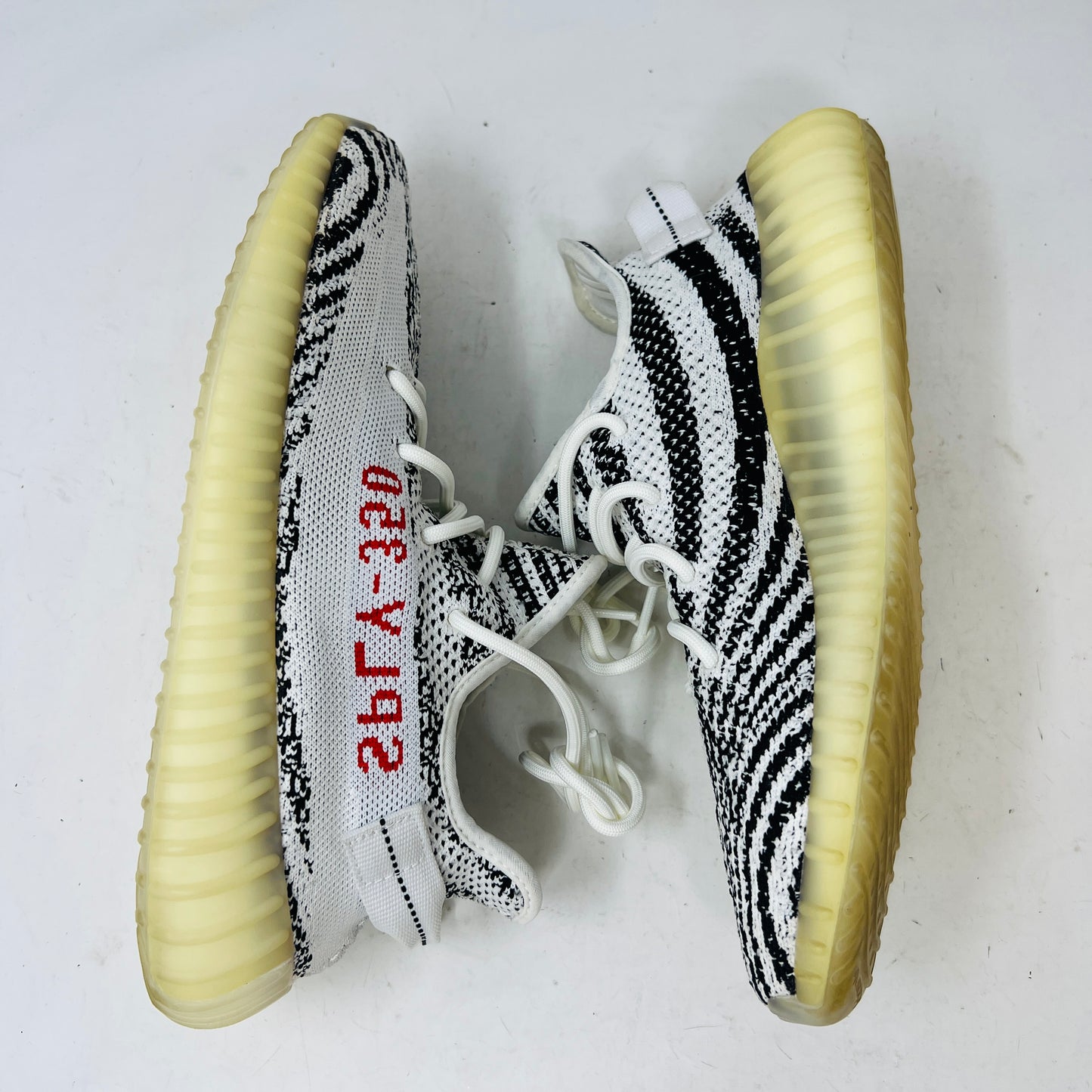 adidas Yeezy Boost 350 V2 Zebra