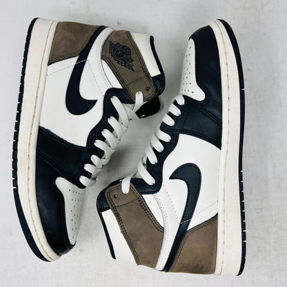 Jordan 1 Retro High Dark Mocha