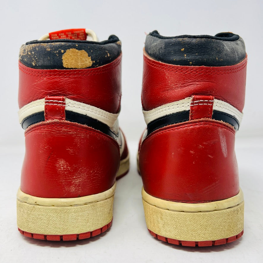 Jordan 1 Chicago (1985)