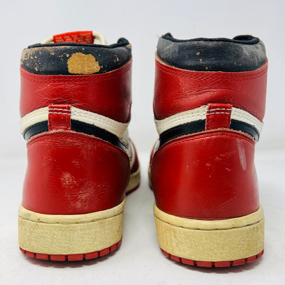 Jordan 1 Chicago (1985)