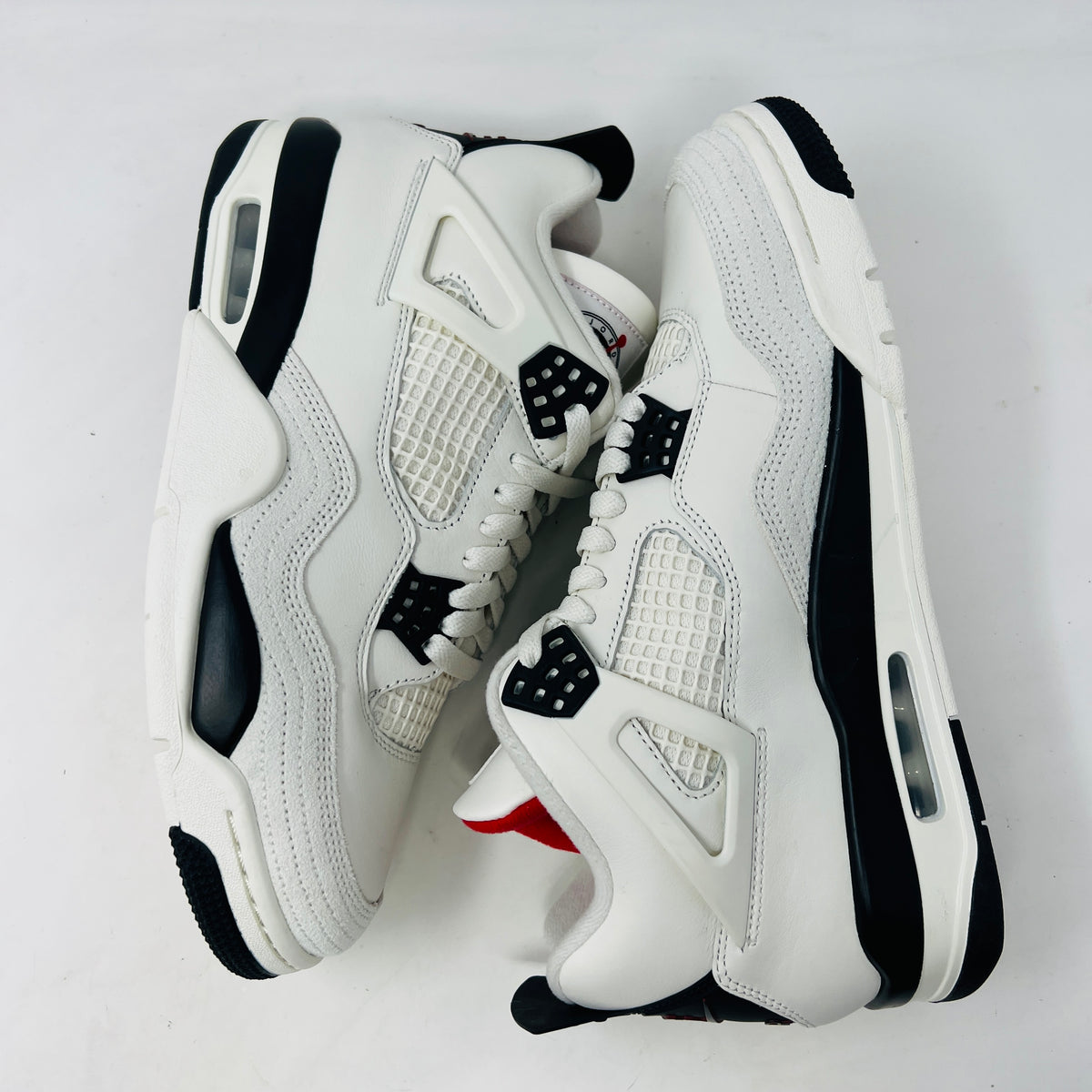 Jordan 4 Retro Flight Club