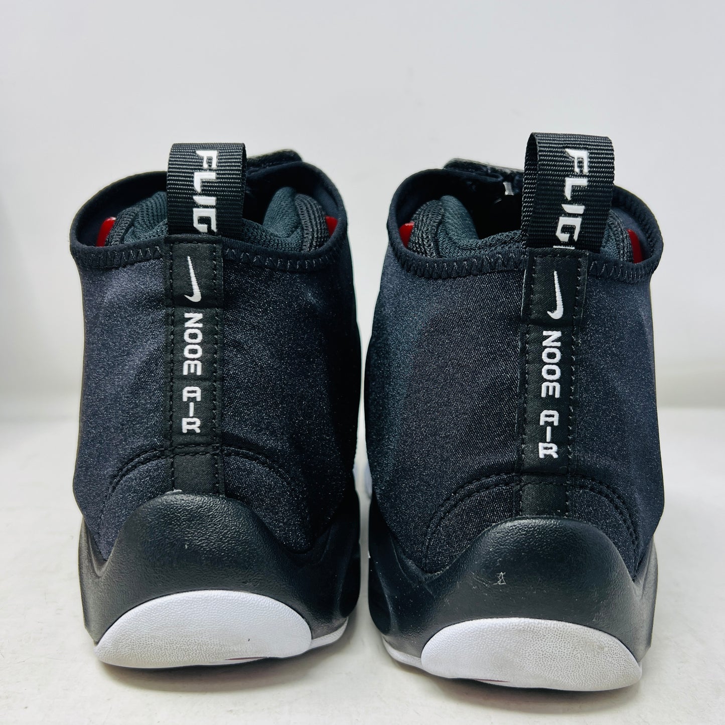 Nike Air Zoom Flight The Glove Black White OG (2026)