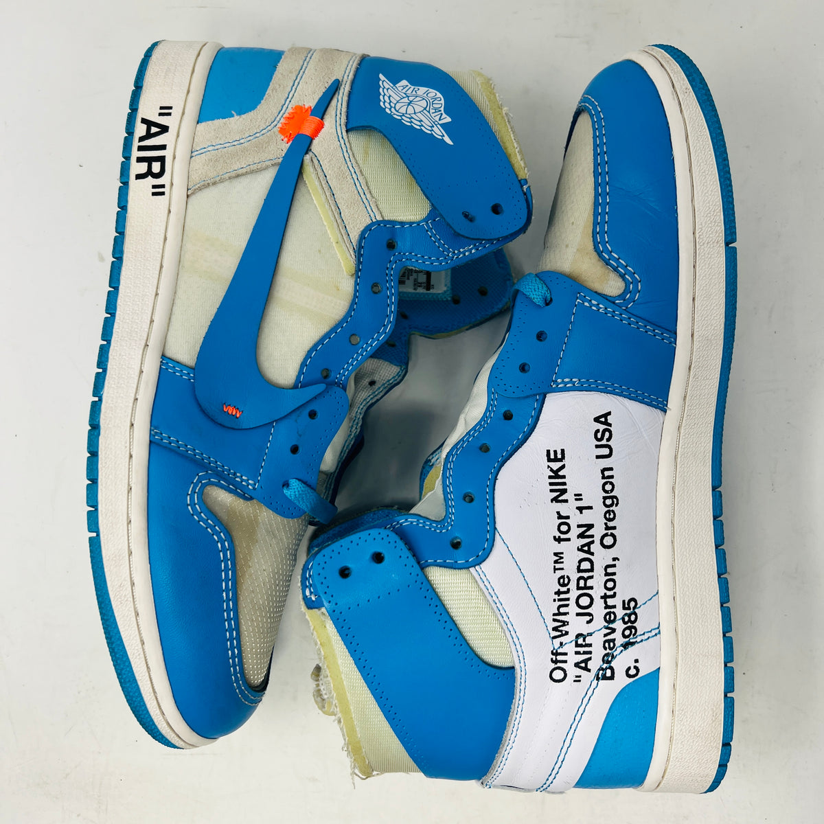 Jordan 1 Retro High Off-White University Blue