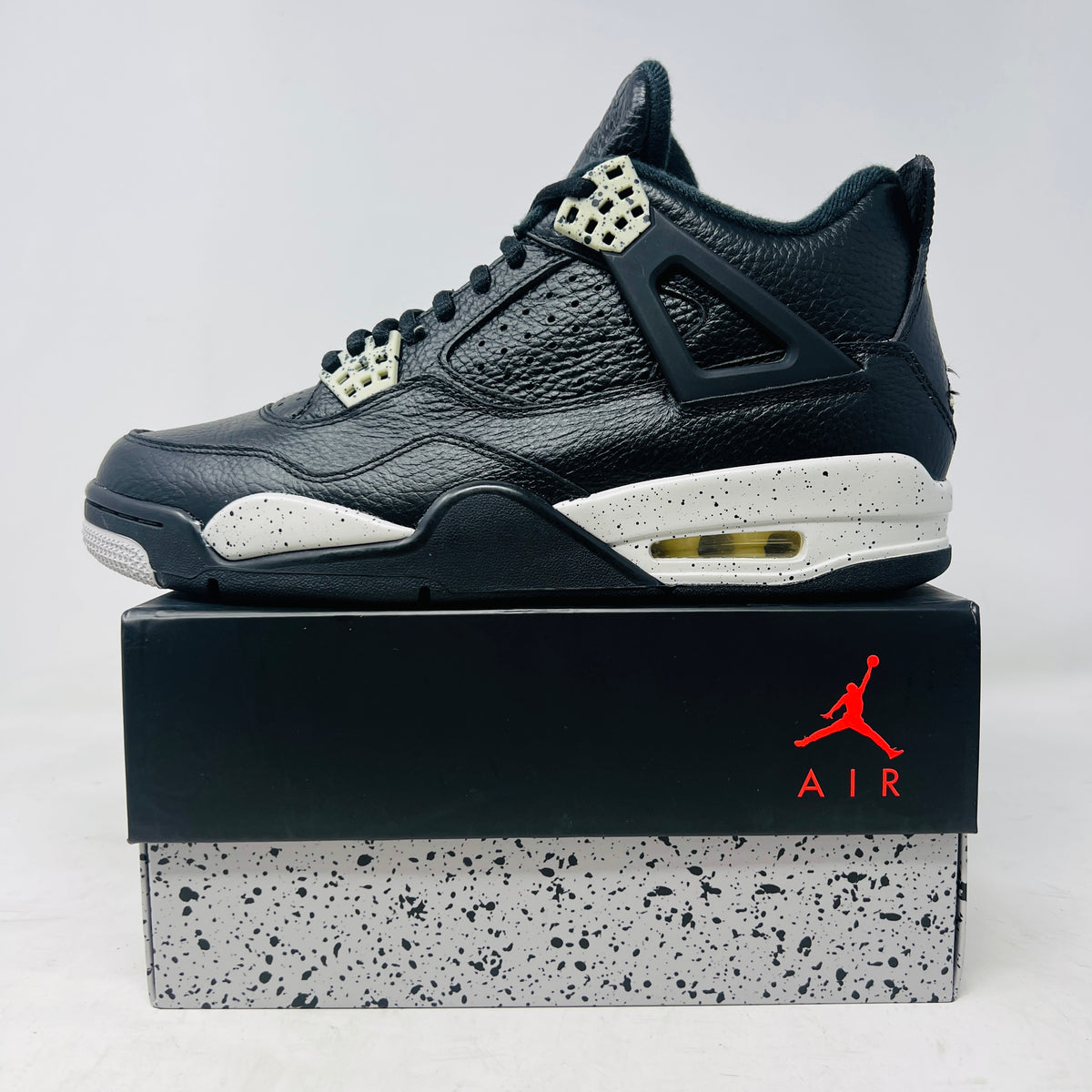 Jordan 4 Retro Oreo (2015)