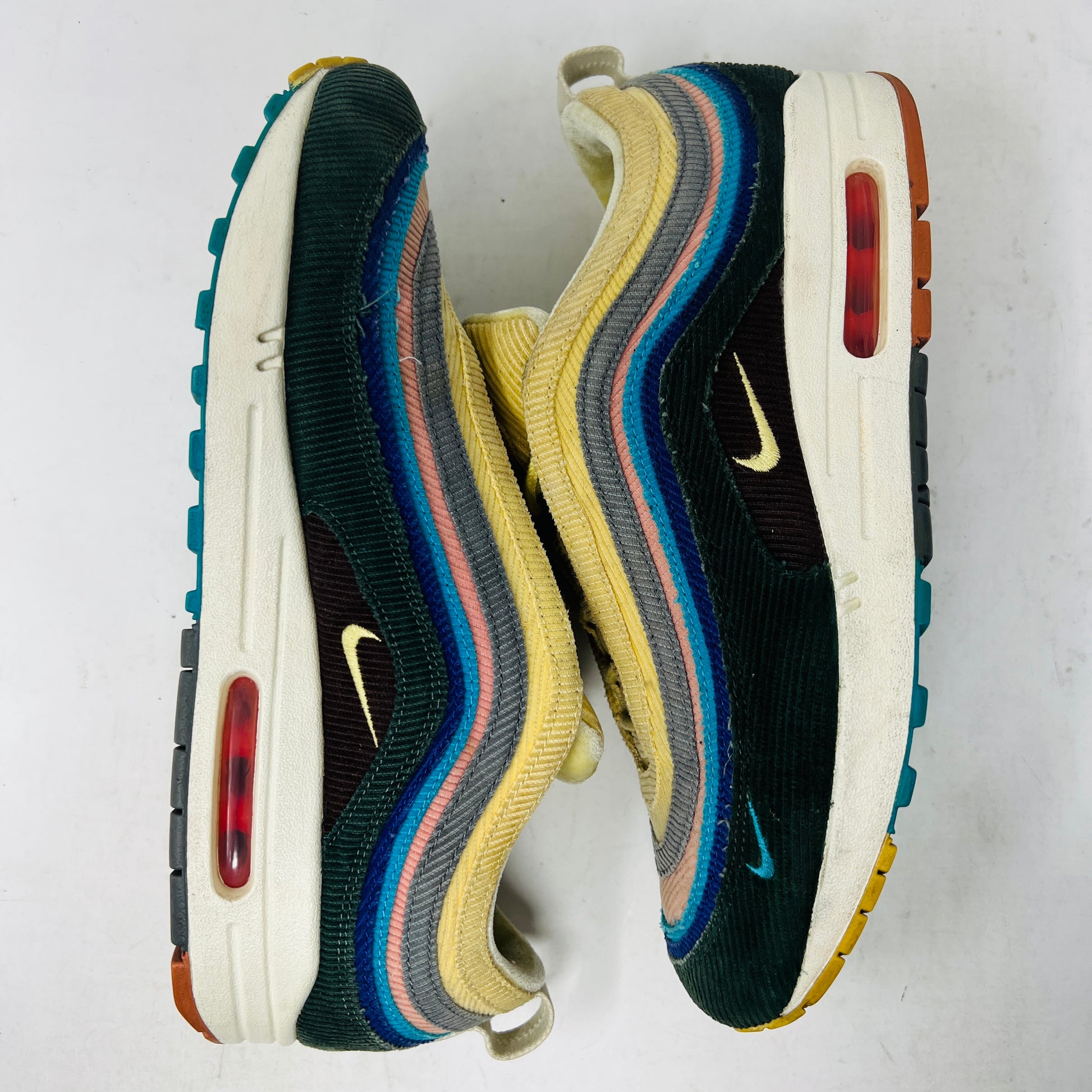 Nike Air Max 1/97 Sean Wotherspoon extra lace set, 2018 release, clean upper, no box, additional laces and patches included.