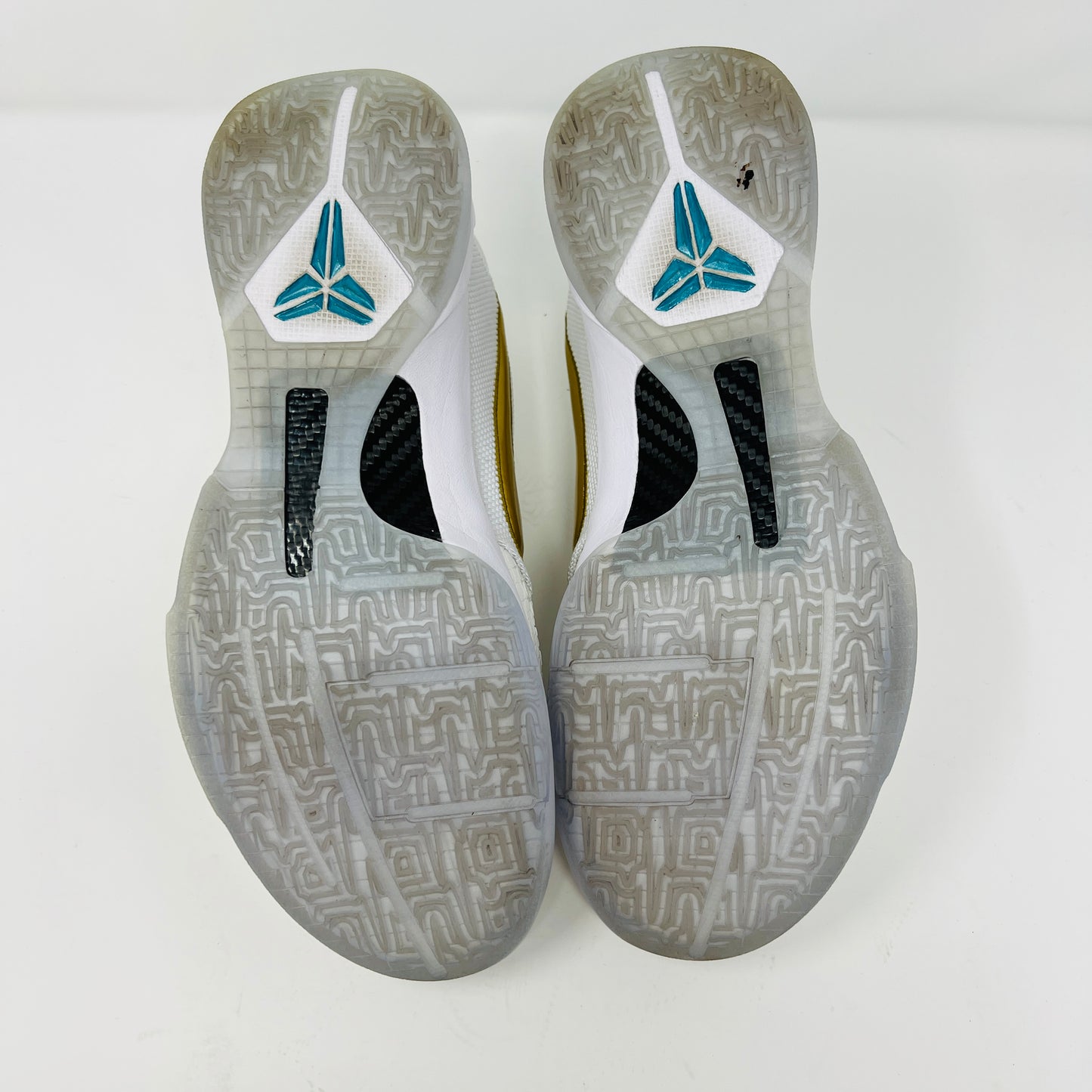 Nike Kobe 5 Protro Undefeated What If Pack