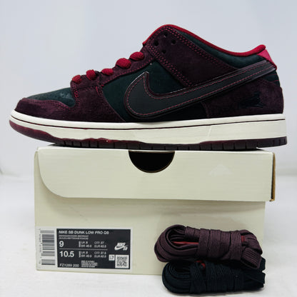 Nike SB Dunk Low Riot Skateshop