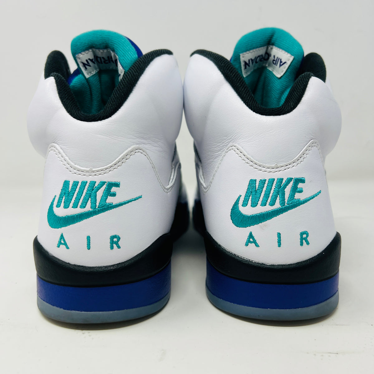 Jordan 5 Retro Grape (2025)
