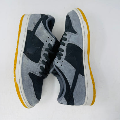 Nike SB Dunk Low Dark Smoke Grey