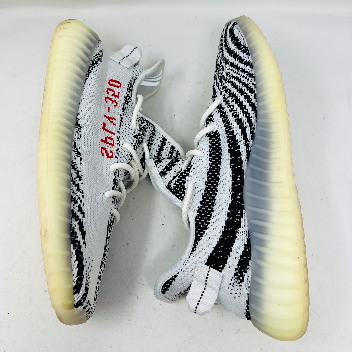 adidas Yeezy Boost 350 V2 Zebra