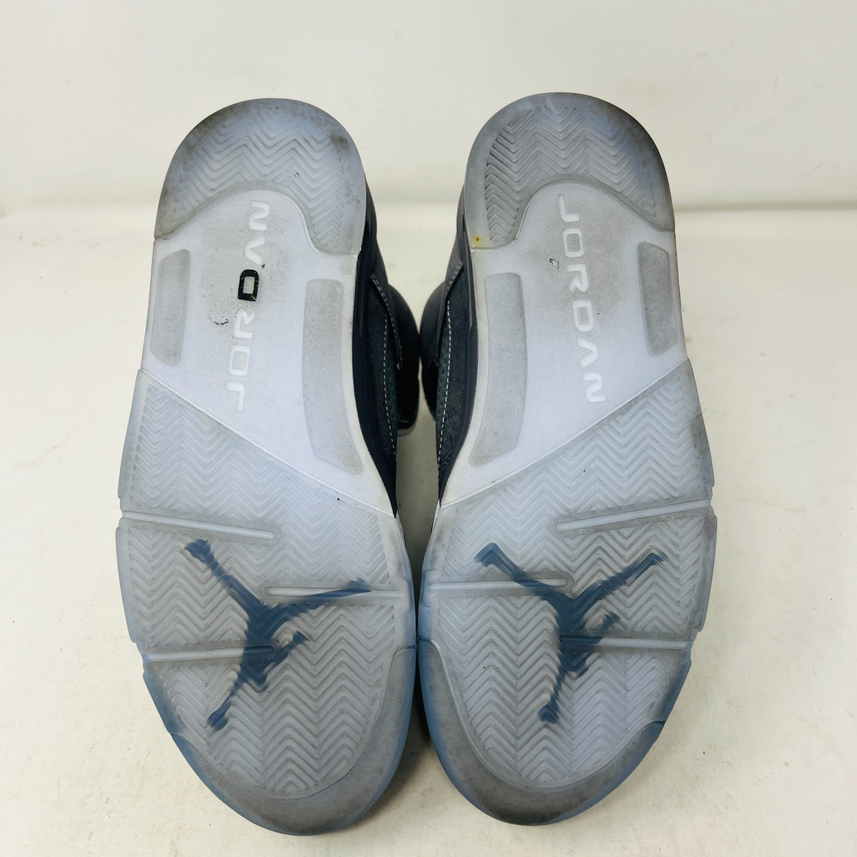 Jordan 5 Retro Wolf Grey (2026)