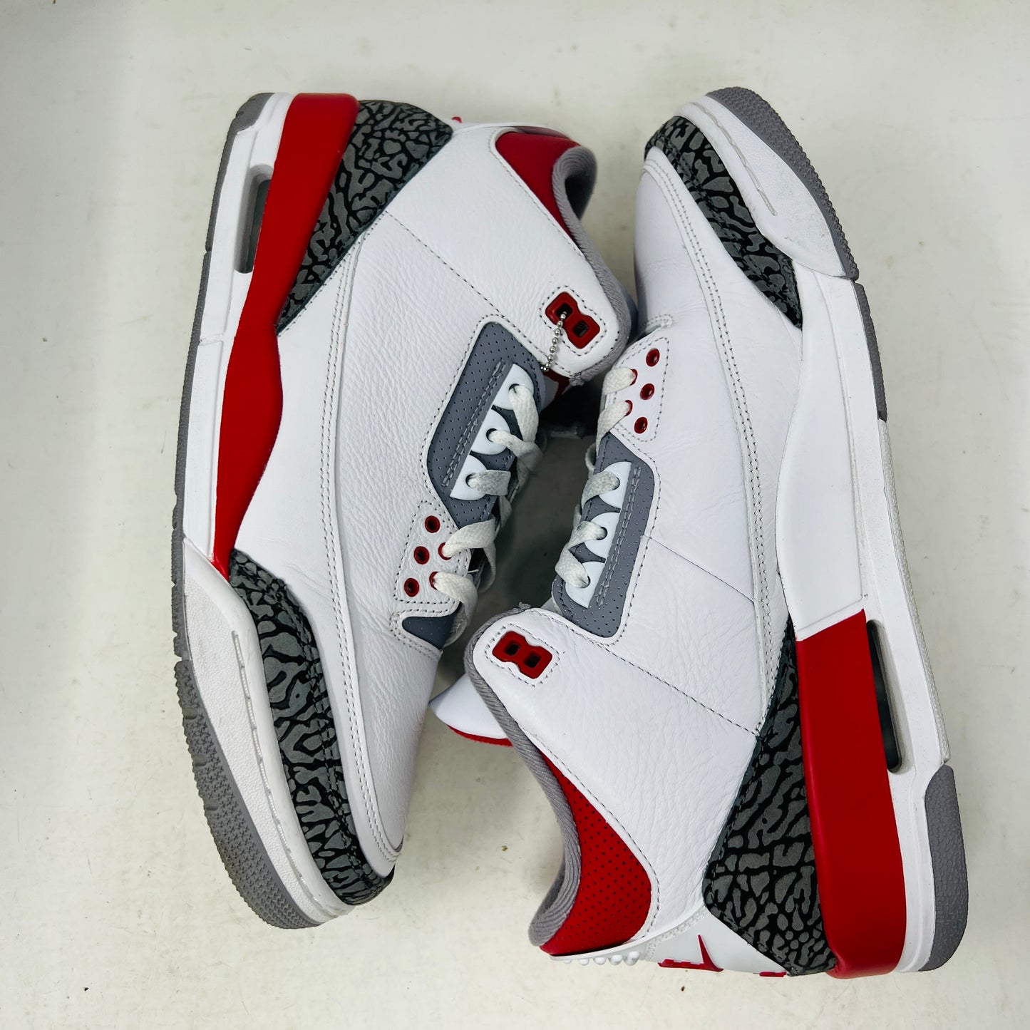 Jordan 3 Retro Fire Red (2022)