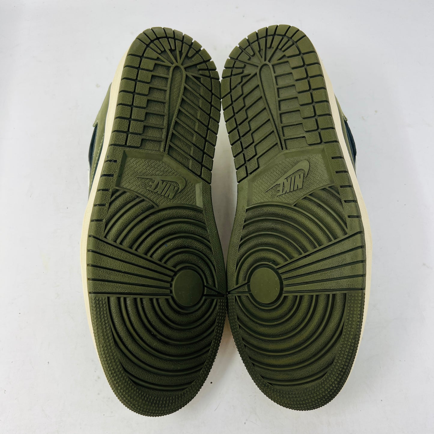Jordan 1 Retro Low OG SP Travis Scott Olive (Women's)