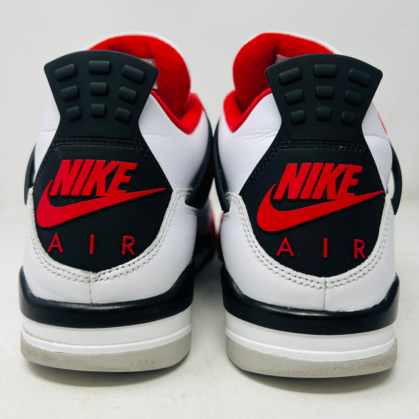 Jordan 4 Retro Fire Red (2020)