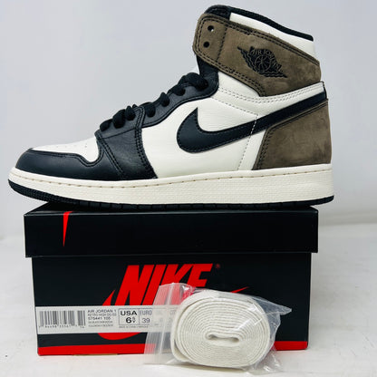 Jordan 1 Retro High Dark Mocha (GS)