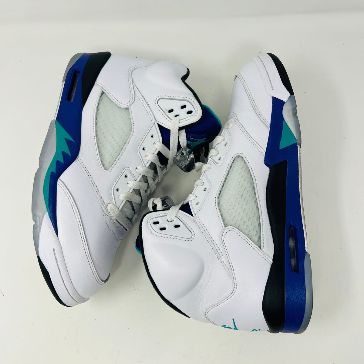 Jordan 5 Retro Grape (2025)