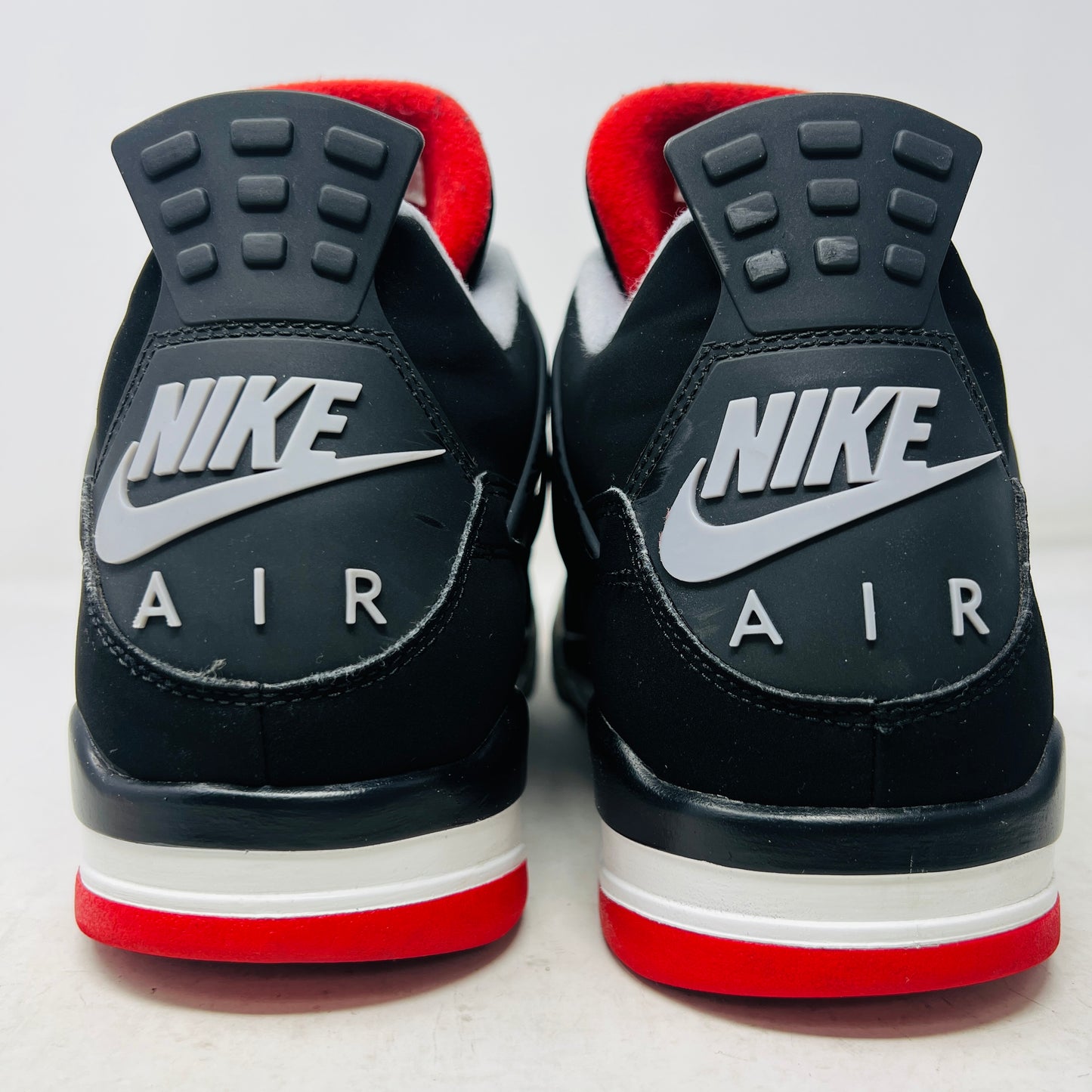 Jordan 4 Retro Bred (2019)