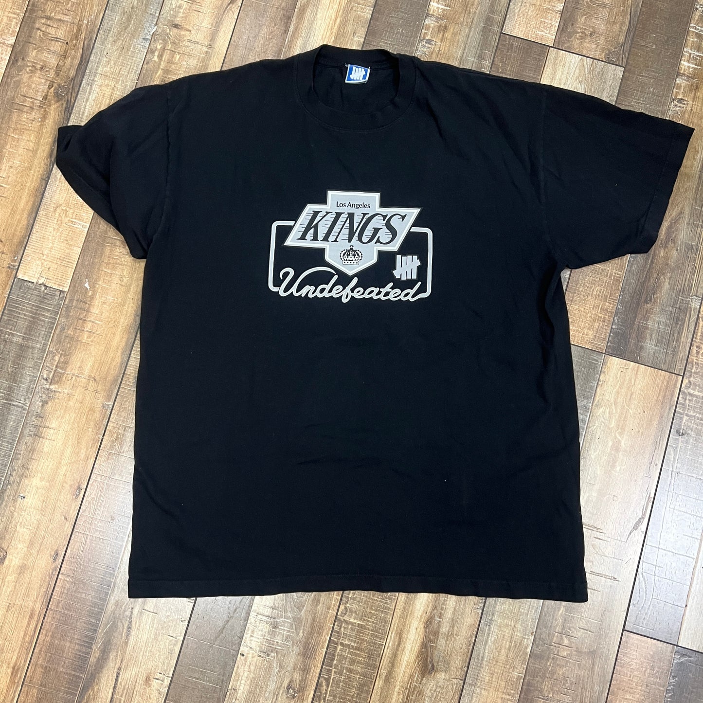 Undefeated Los Angeles Kings  T-Shirt