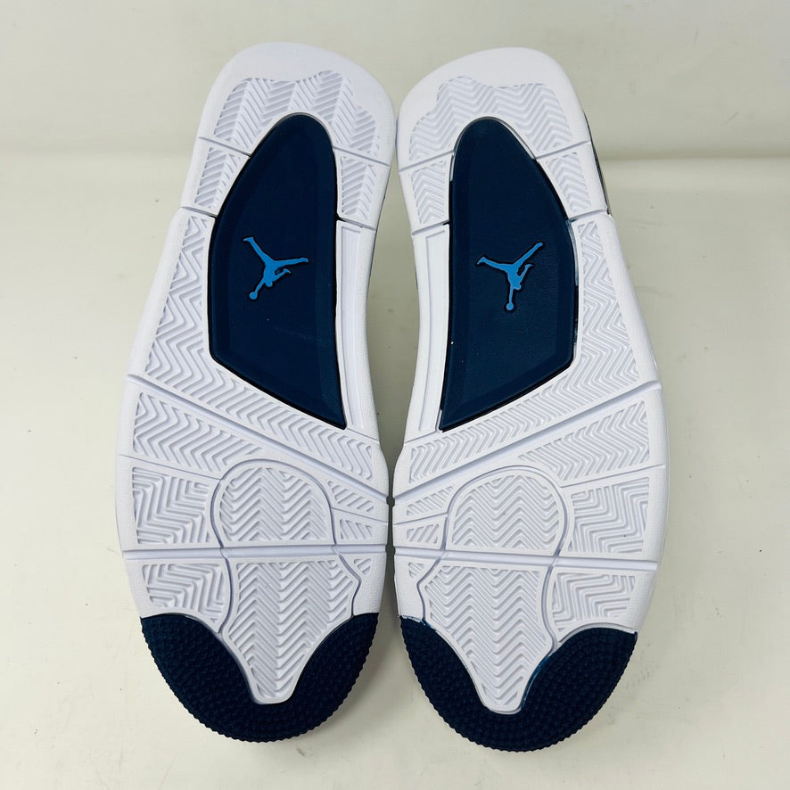 Jordan 4 Retro Columbia (2015)