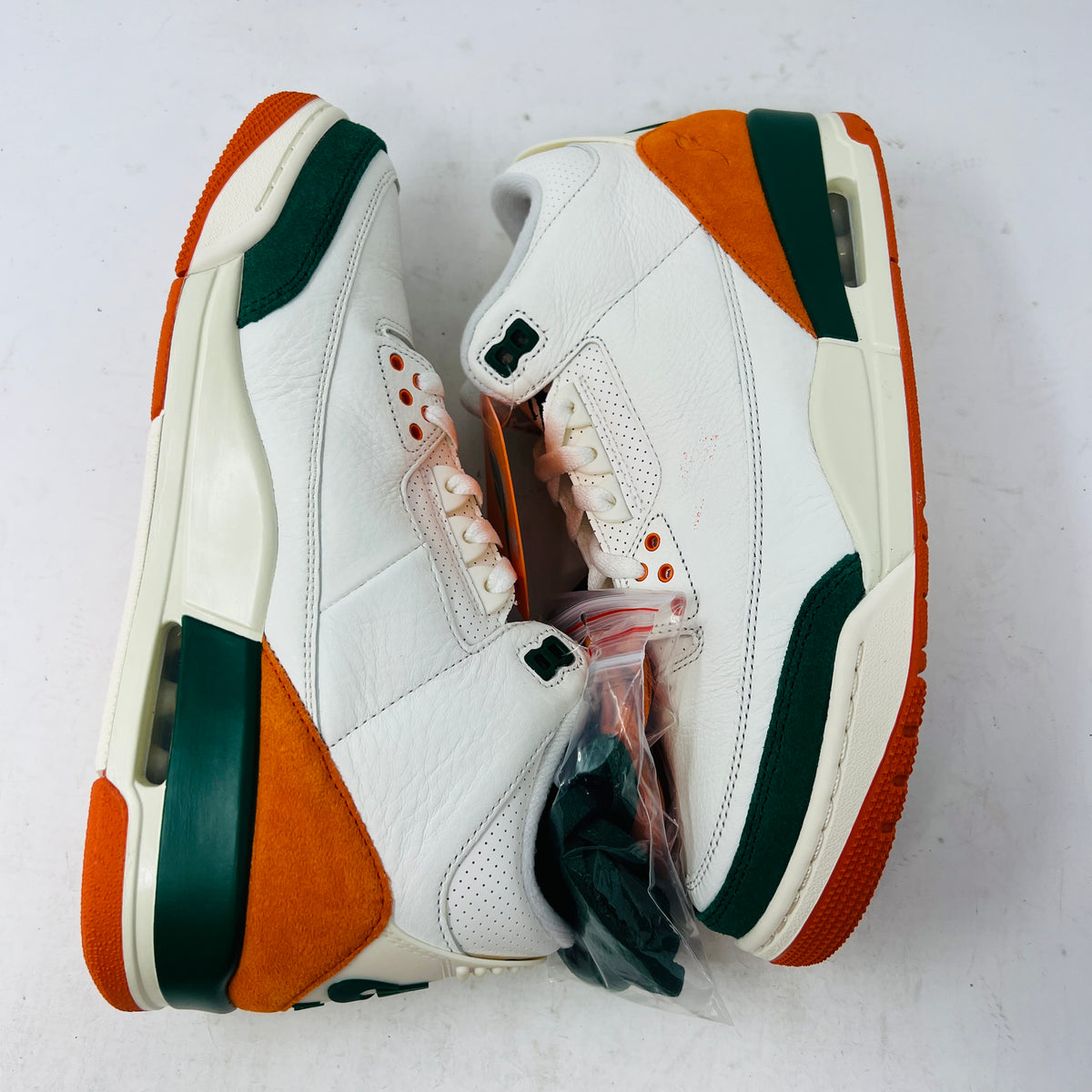 Jordan 3 Retro SP SoleFly Miami