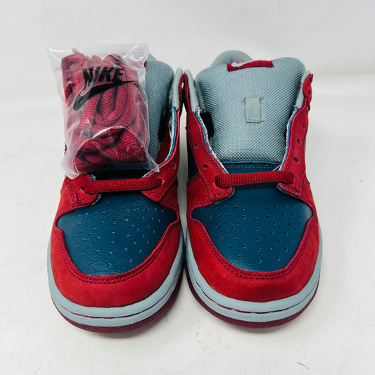 Nike SB Dunk Low Shark