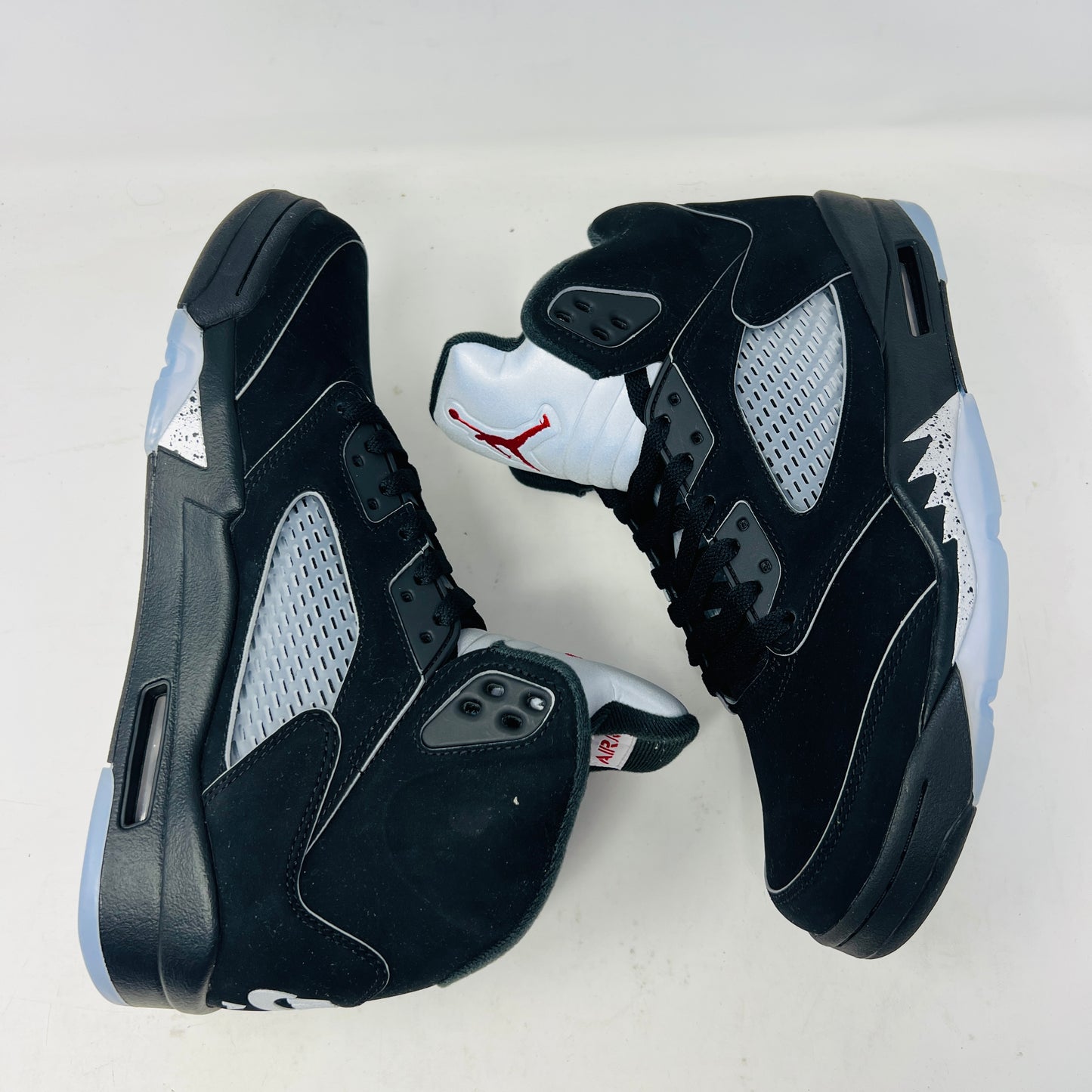 Jordan 5 Retro OG Black Metallic Reimagined