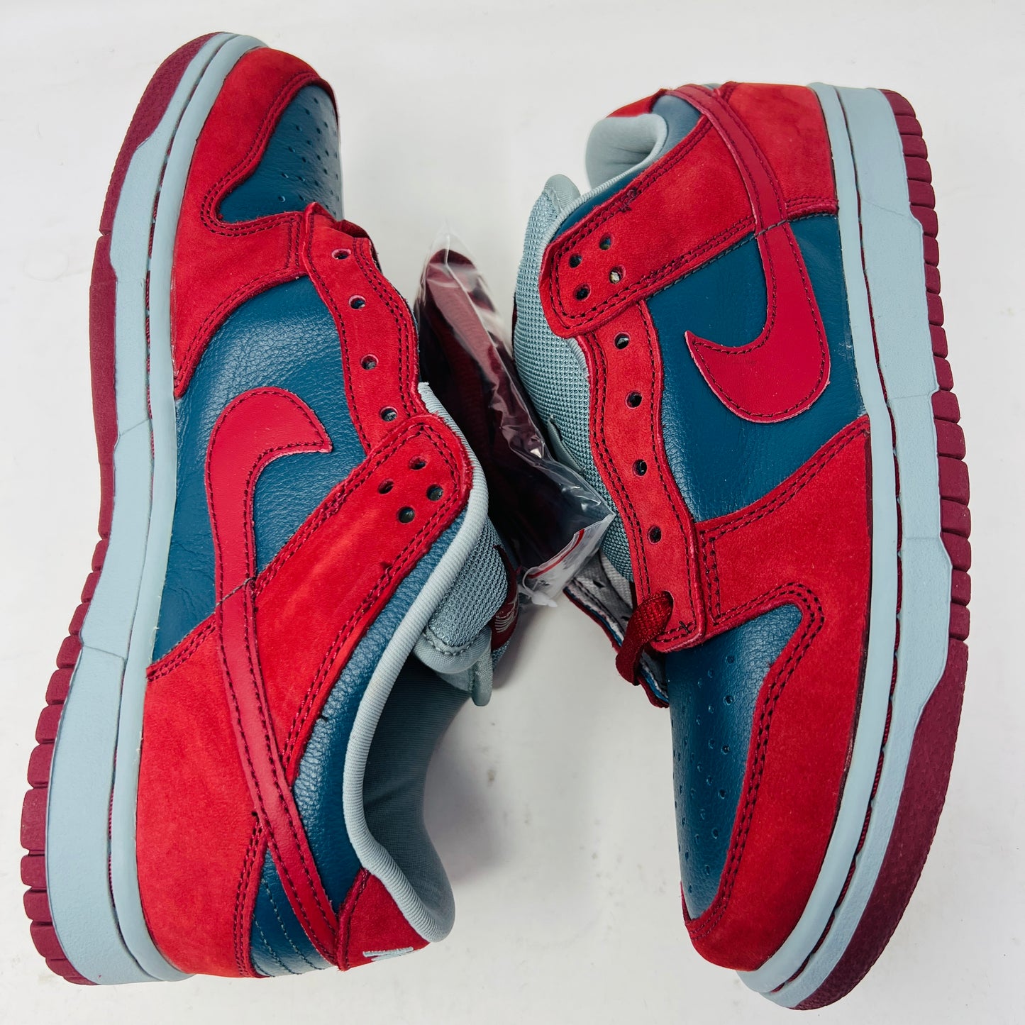 Nike SB Dunk Low Shark