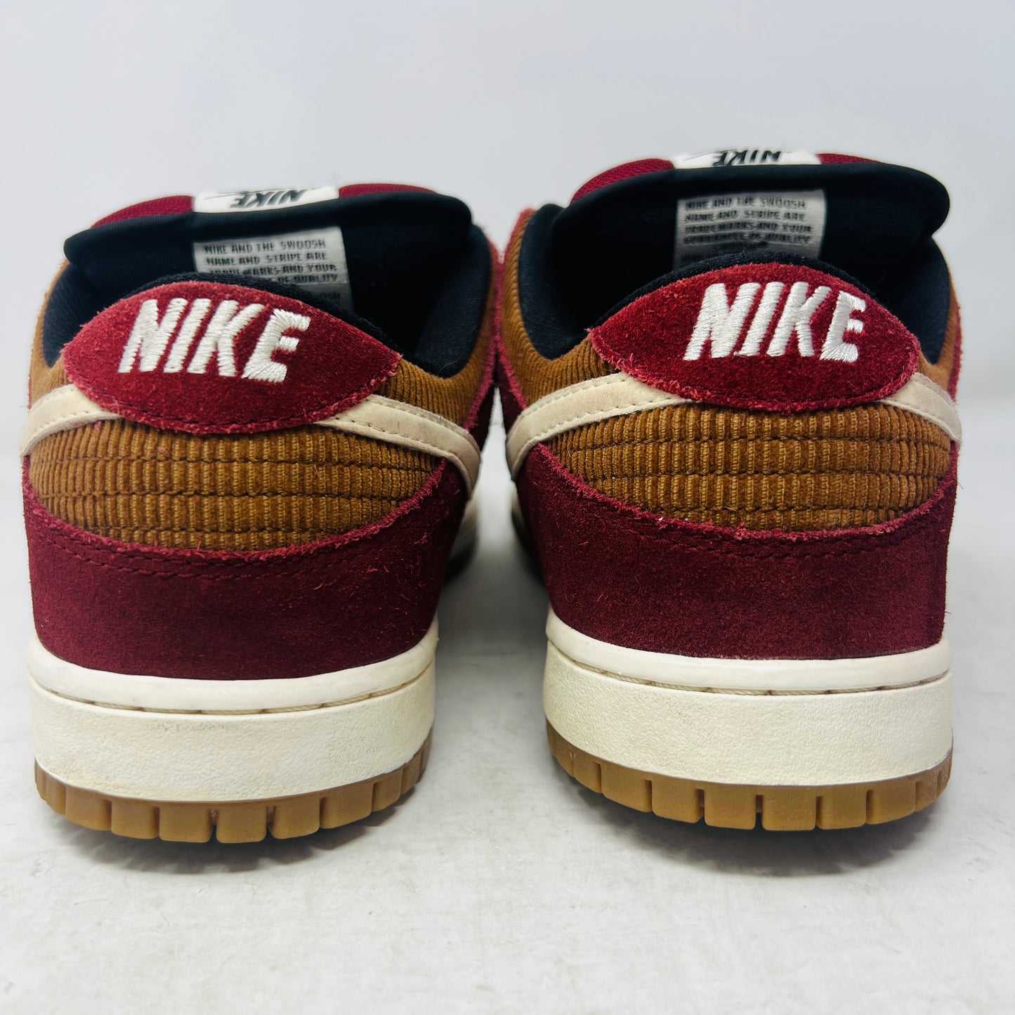 Nike SB Dunk Low Corduroy Team Red